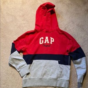 Boys Gap red, navy, and gray hoodie size XL